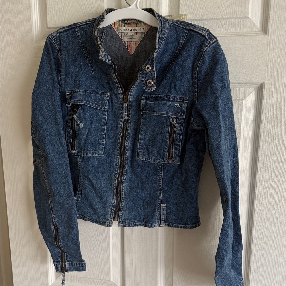 Vintage Tommy Hilfiger Women's Classic Blue Jean Jacket
